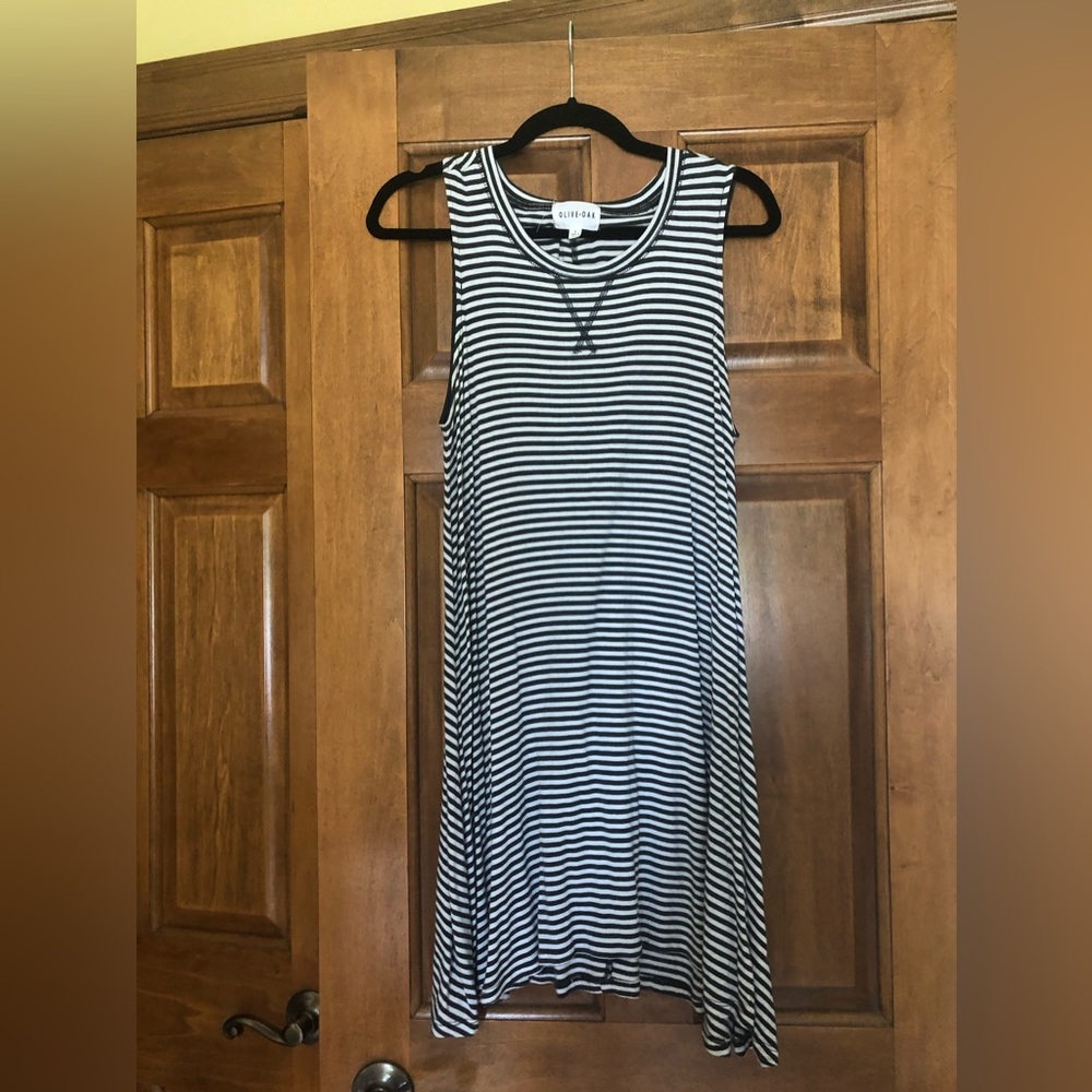 Women’s Large sleeveless Summer dress